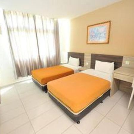 Hotel Suria Malaqa Malacca Exteriör bild