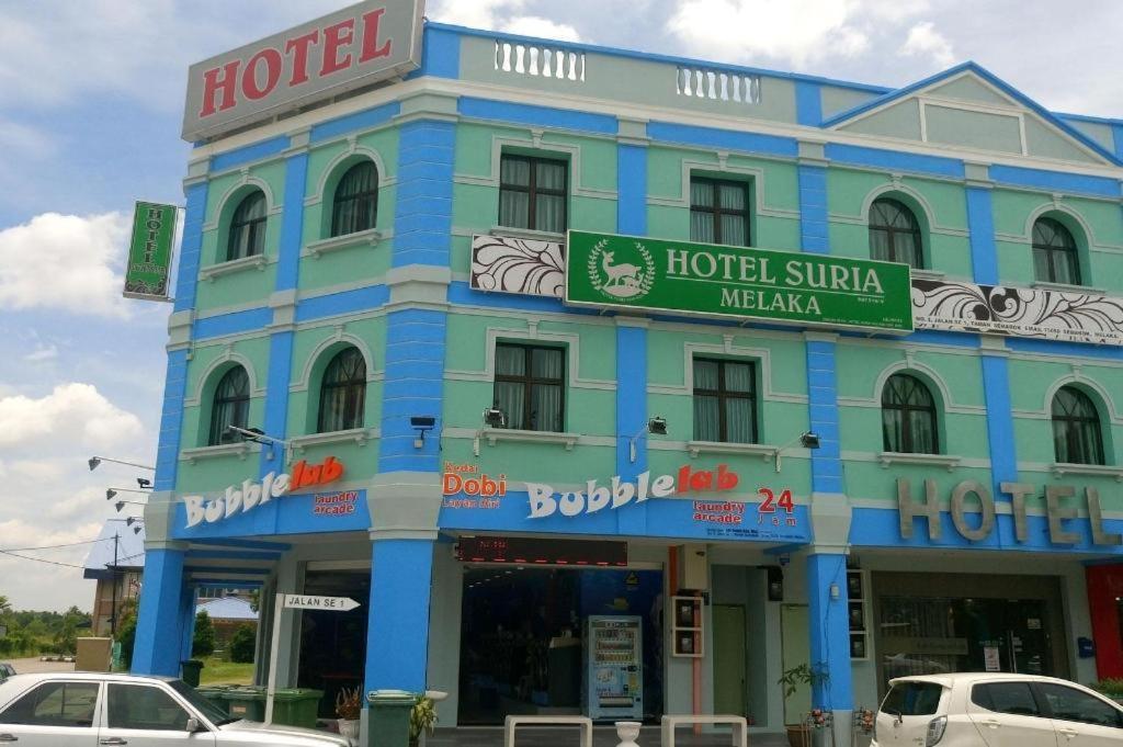 Hotel Suria Malaqa Malacca Exteriör bild