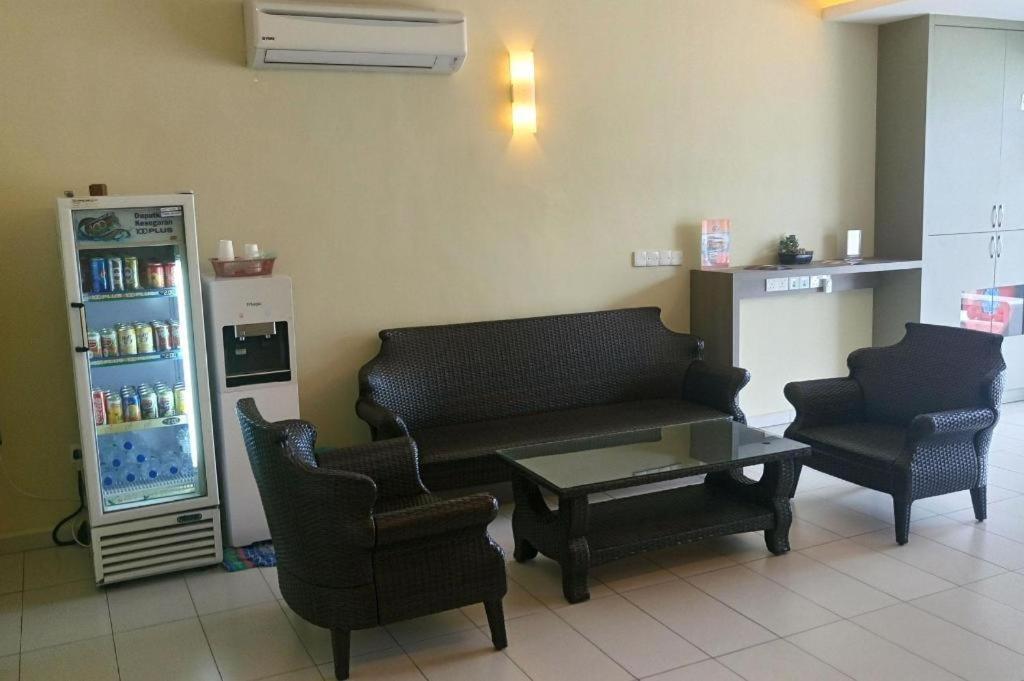 Hotel Suria Malaqa Malacca Exteriör bild