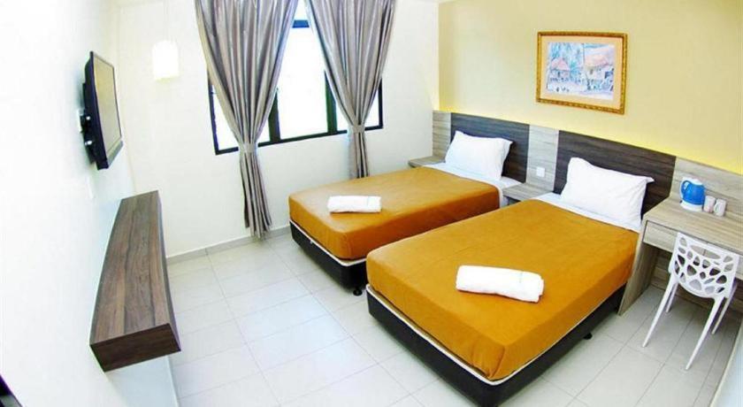 Hotel Suria Malaqa Malacca Exteriör bild