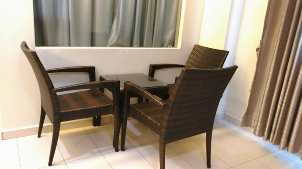 Hotel Suria Malaqa Malacca Exteriör bild
